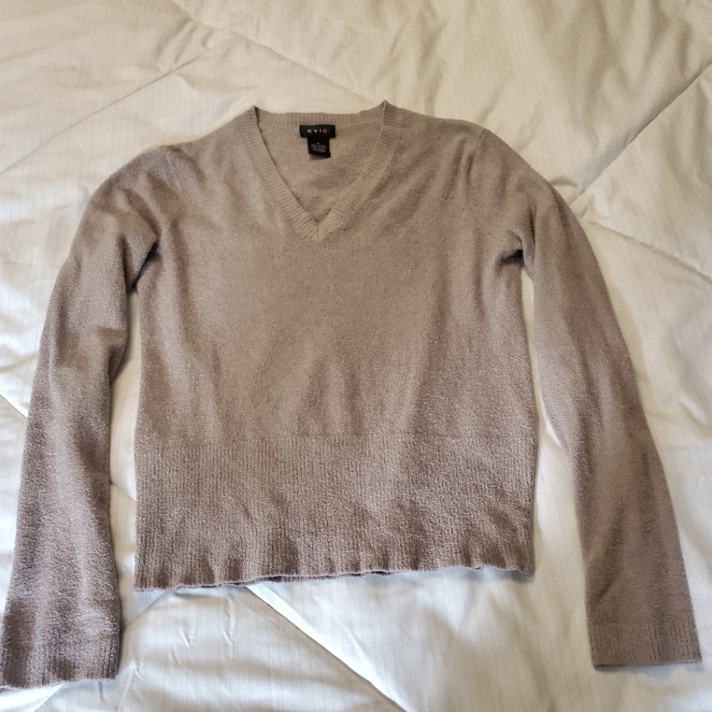 Long sleeved sweater
